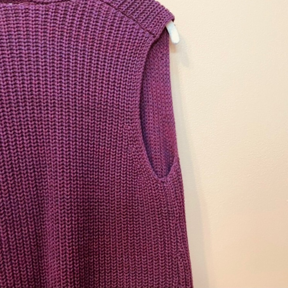 GAP Women's Deep Burgundy Wine Cardigan Sweater Vest XL - Picture 7 of 7
